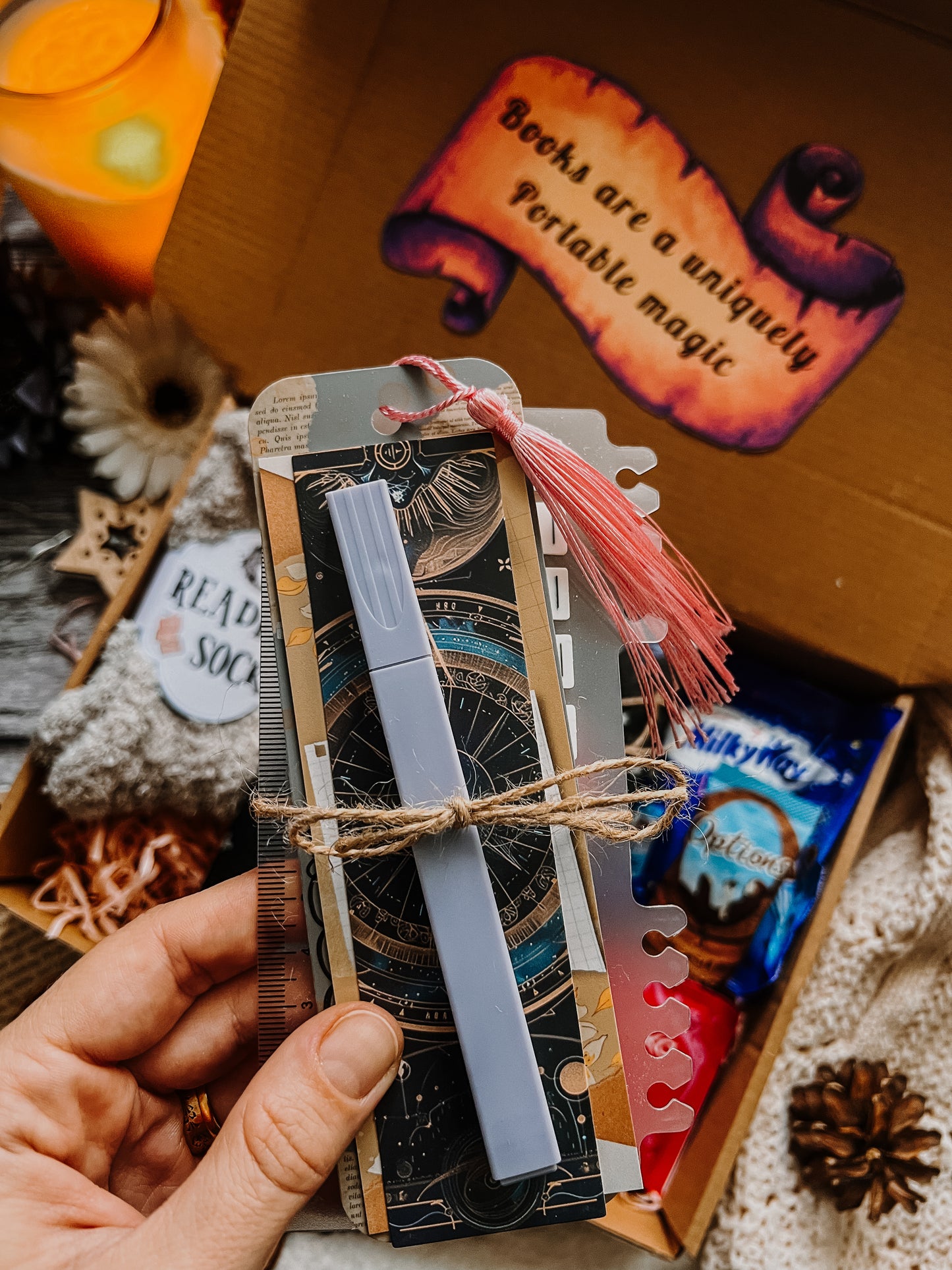 ROMANTASY Blind Date With A Book Box